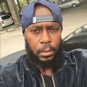 Meet your Posher, Felix